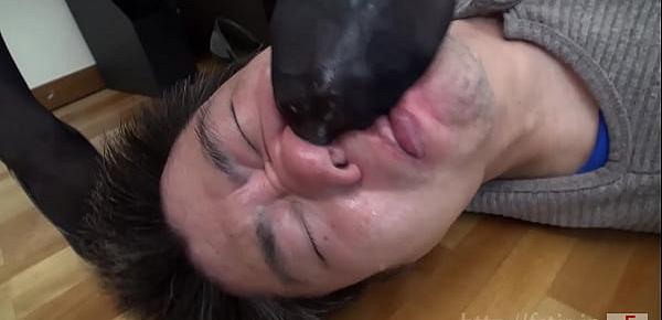  Dog Sniffing Beauty Witch 4 Saliva-smelling erection nipple②　Saliva perfume push